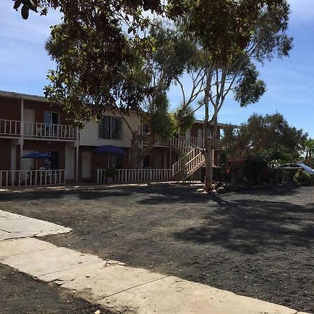 Old Mill Hotel San Quintin Bagian luar foto