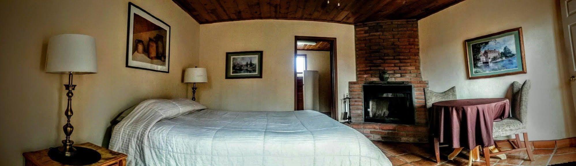 Old Mill Hotel San Quintin Bagian luar foto