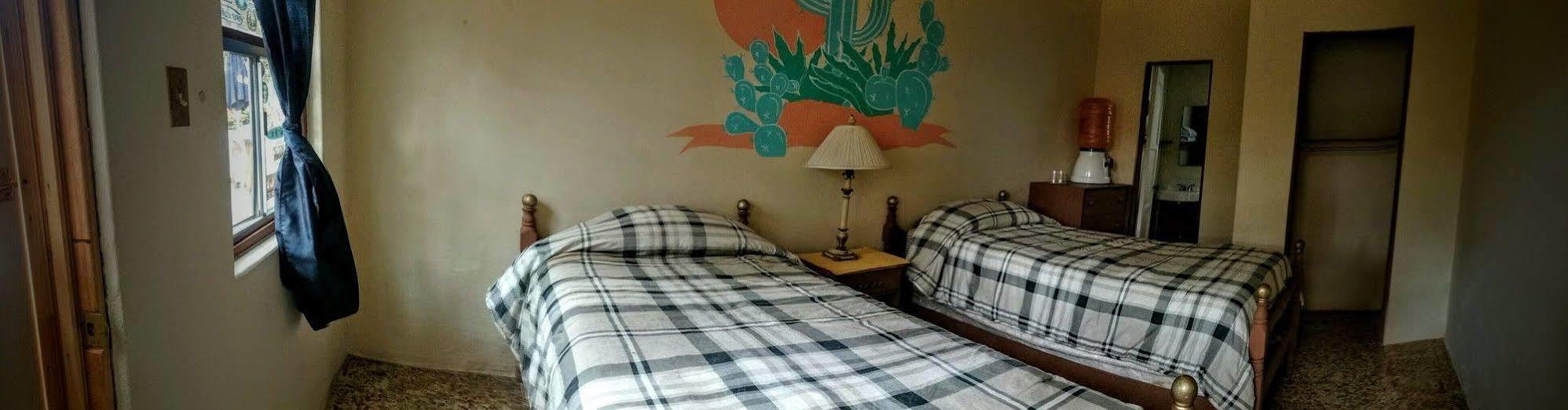 Old Mill Hotel San Quintin Bagian luar foto