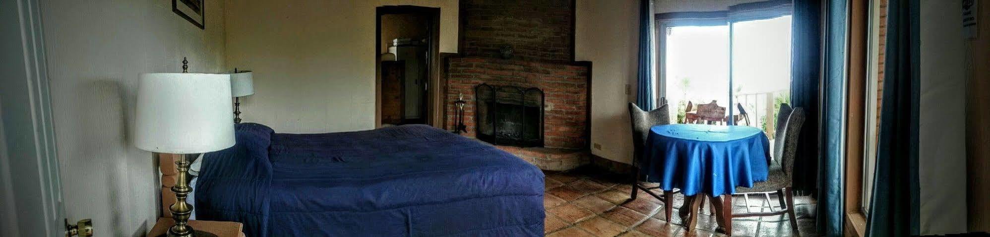Old Mill Hotel San Quintin Bagian luar foto