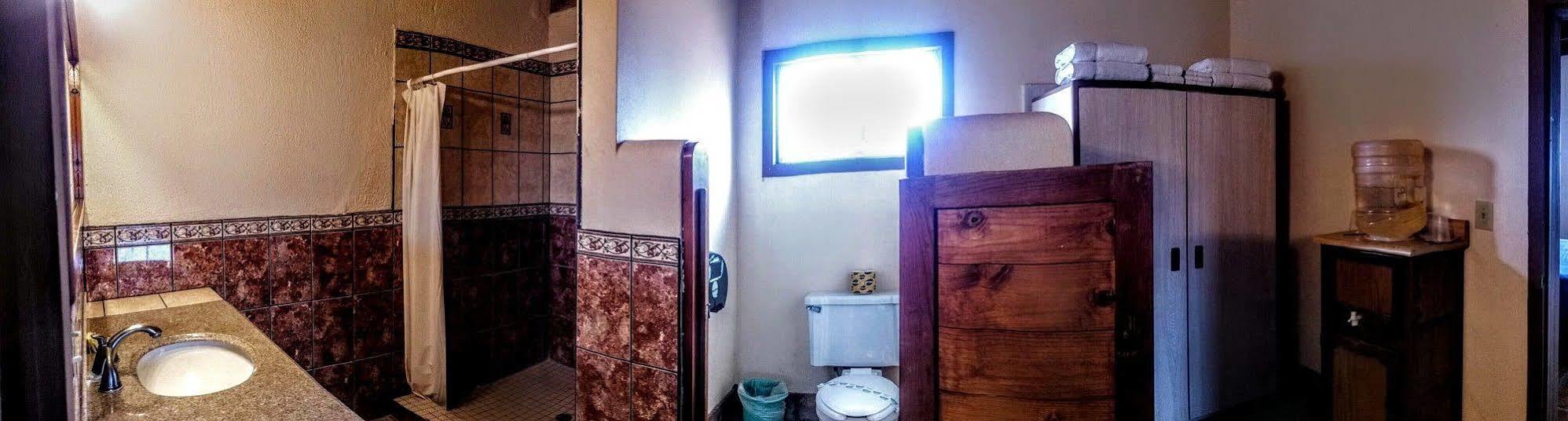Old Mill Hotel San Quintin Bagian luar foto