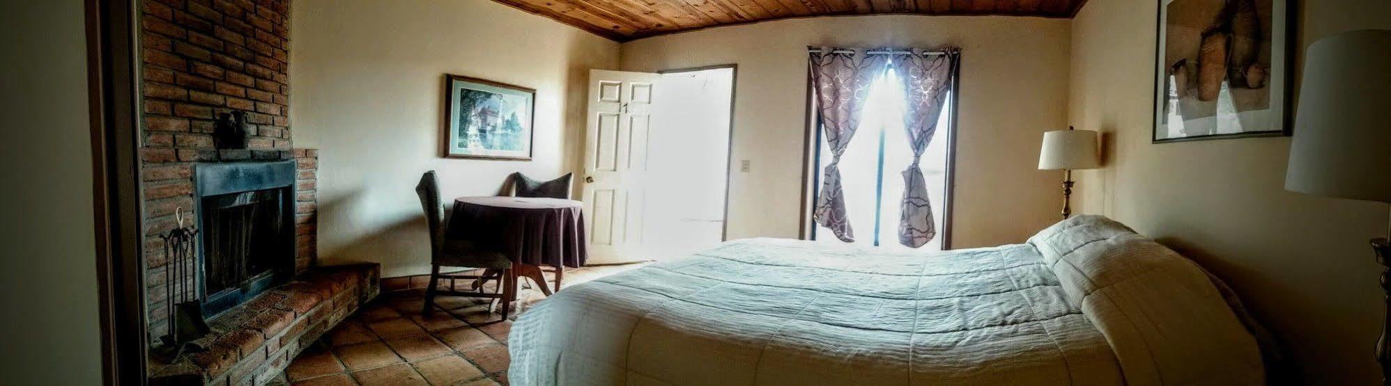 Old Mill Hotel San Quintin Bagian luar foto